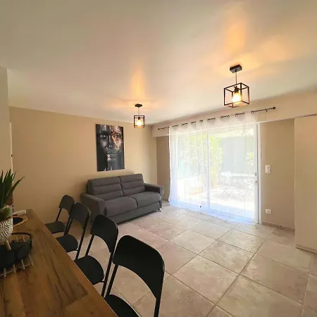 Cosy Madrid, Appartement Proche De La Mer Cannes Exterior foto